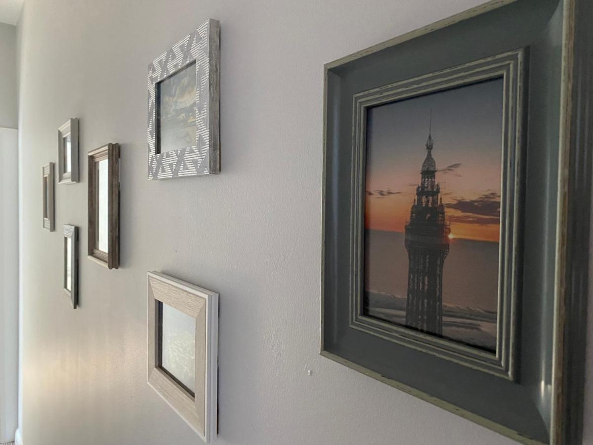 Blackpool Sleepover Apartment 1 Free Parking Sleeps 6 Eksteriør billede